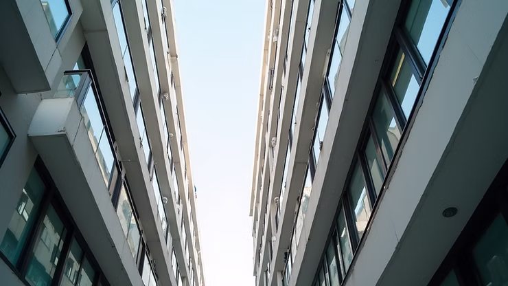 A modern residential building in Tel Aviv